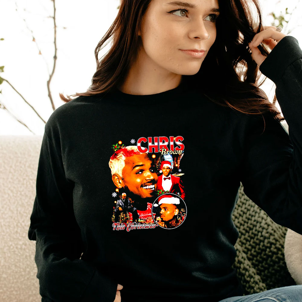 Chris Brown Wearing Santa Claus Hat Long Sleeve Chris Brown Wearing Santa Claus Hat Long Sleeve