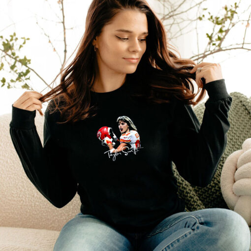 Funny Traylor Lover Long Sleeve
